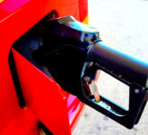 Diesel Melonjak Setelah Bertahun-tahun, Sementara Stasiun Ini Jual Bensin dengan Harga Fantastis Membebani Konsumen dan Ekonomi Nasional