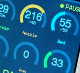 ESP32 Ini Mengawasi Cetak 3D Anda Real Time, Dashboard DIY Kecil dengan Data Paling Penting