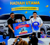 Electronic City Umumkan 24 Pemenang Spectacular Surprise Gold, Hadiah Mobil dan Motor Listrik Mengguncang! Electronic City Umumkan 24 Pemenang Spectacular Surprise Gold, Hadiah Mobil dan Motor Listrik Mengguncang!