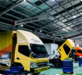 Fuso Siapkan Bengkel Siaga 24 Jam, Kurangi Downtime Armada Logistik Ramadhan Hingga Lebaran dengan Layanan Nonstop dan Diskon Spesial Fuso Siapkan Bengkel Siaga 24 Jam, Kurangi Downtime Armada Logistik Ramadhan Hingga Lebaran dengan Layanan Nonstop dan Diskon Spesial