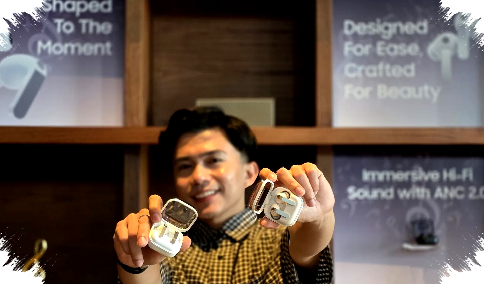 Galaxy Buds4 Series Hadir Menggeser Paradigma TWS, Fitur AI dan Head Gesture Untuk Produktivitas Tanpa Henti Galaxy Buds4 Series Hadir Menggeser Paradigma TWS, Fitur AI dan Head Gesture Untuk Produktivitas Tanpa Henti