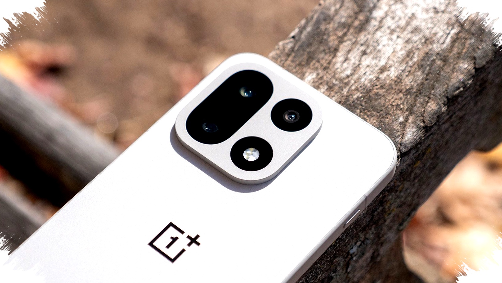 Galaxy S26 Ultra Tak Lagi Paling Masuk Akal, OnePlus 15 Tumbang Harga Dan Tetap Flagship Kelas Atas Galaxy S26 Ultra Tak Lagi Paling Masuk Akal, OnePlus 15 Tumbang Harga Dan Tetap Flagship Kelas Atas