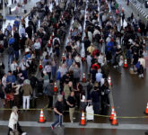 Hampir 500 Petugas TSA Mengundurkan Diri, Krisis Shutdown Ancaman Nyata di Bandara-Bandara AS