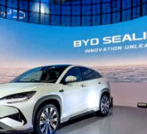 Harga BYD di Indonesia Terkuak, Dari Dolphin ke Seal Mana EV Terbaik Anda? Harga BYD di Indonesia Terkuak, Dari Dolphin ke Seal Mana EV Terbaik Anda?