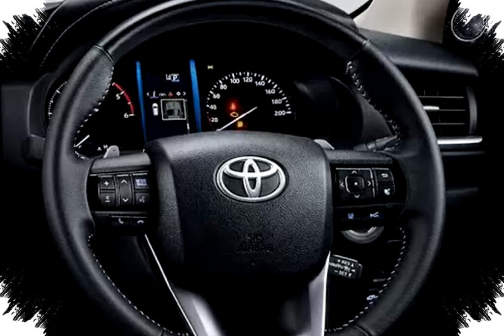 Harga Toyota Avanza Murah Terkapar, Fortuner Meroket Rp750 Juta Buktikan Siapa Raja SUV Indonesia!