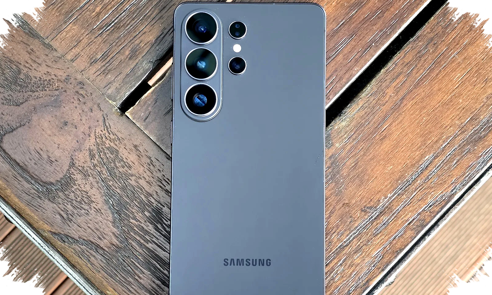 Hari Terakhir Pre-Order Samsung Galaxy S26 Series, Fitur Creative Studio Bawa Kreativitas Lebaran ke Level Baru Hari Terakhir Pre-Order Samsung Galaxy S26 Series, Fitur Creative Studio Bawa Kreativitas Lebaran ke Level Baru