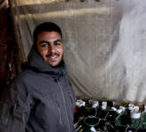 Hidup Dalam Gelap di Gaza, Perjuangan Sehari-Hari Untuk Listrik yang Tak Pernah Cukup Hidup Dalam Gelap di Gaza, Perjuangan Sehari-Hari Untuk Listrik yang Tak Pernah Cukup