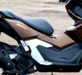 Honda ADV160 RoadSync 2026 Tampil Lebih Berotot, Perpaduan Desain Agresif dan Warna Sporty yang Menggoda