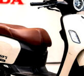 Honda BeAT Connected 125 2026, Irit BBM 300 Km Sekali Isi dan Fitur Canggih Lawan Motor Merek Lain