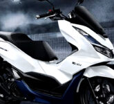 Honda PCX 160 Hybrid 2026 Terlalu Mahal atau Memang Lebih Waras, Selisih Rp10 Juta Ini Jawabannya