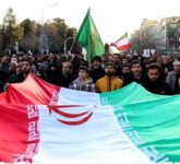 Israel Serang Balik Tehran Setelah Bunuh Khamenei, Dewan Kepemimpinan Iran Ambil Alih Kekuasaan dan Ketegangan Memuncak!