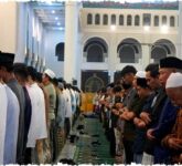 Jadwal Sholat Jawa Timur 5 Maret 2026 Terlengkap untuk 38 Kabupaten Kota, Waktu Tepat Ibadahmu Sudah Menanti!