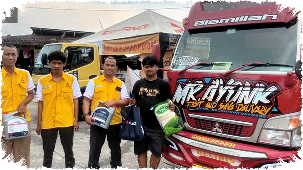 KTB Siagakan Bengkel 24 Jam Tanpa Henti Hadapi Puncak Distribusi Lebaran, Armada Konsumen Siap Terus Melaju Tanpa Gangguan KTB Siagakan Bengkel 24 Jam Tanpa Henti Hadapi Puncak Distribusi Lebaran, Armada Konsumen Siap Terus Melaju Tanpa Gangguan