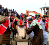 Kabul Menguburkan Para Korban Lagi, Jejak Tragis Serangan Udara Yang Belum Selesai