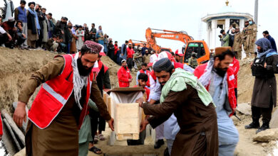 Kabul Menguburkan Para Korban Lagi, Jejak Tragis Serangan Udara Yang Belum Selesai