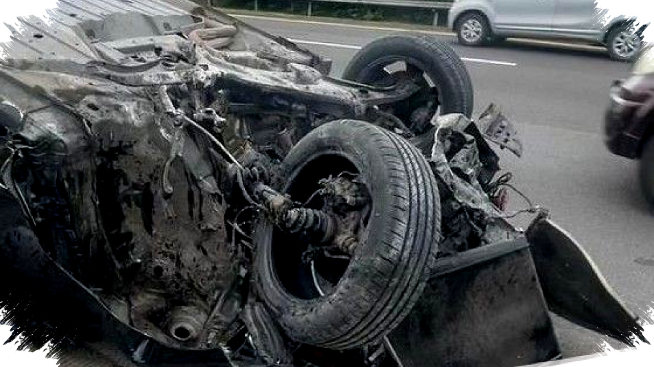 Kecelakaan Diva Mara di Tol Jagorawi Mengungkap Bahaya Microsleep, Detik-detik Fatal Saat Otak Tertidur Saat Mengemudi Kecelakaan Diva Mara di Tol Jagorawi Mengungkap Bahaya Microsleep, Detik-detik Fatal Saat Otak Tertidur Saat Mengemudi