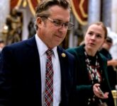 Legislator Republik AS Pertahankan Pernyataan Anti-Muslim Memecah Belah, Ancaman Baru Bagi Pluralisme Amerika Legislator Republik AS Pertahankan Pernyataan Anti-Muslim Memecah Belah, Ancaman Baru Bagi Pluralisme Amerika