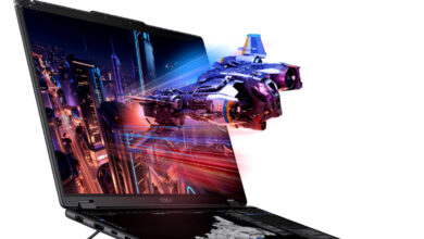 Lenovo Yoga Book Pro 3D Tantang Dominasi Laptop Kreator, Inovasi Dua OLED dan 3D Tanpa Kacamata Siap Ubah Peta Persaingan