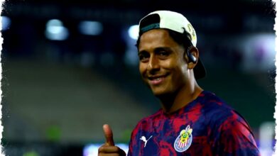 Luis Romo Se Lesiona en Su Regreso con Chivas, ¿Se Complica El Futuro Del Rebaño Sagrado?