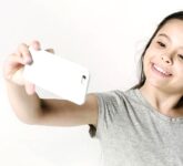 Meta Didenda Rp6,7 Triliun, Akun Gadis 13 Tahun Justru Dibanjiri Predator di Instagram dan Facebook