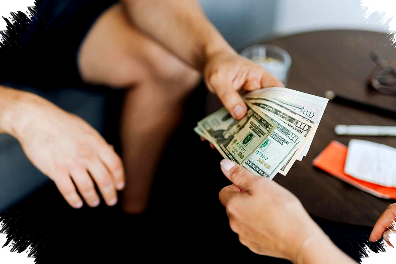 Mitos THR Besar Penentu Sukses Pria, Fakta Pentingnya Bijak Atur Keuangan Saat Lebaran