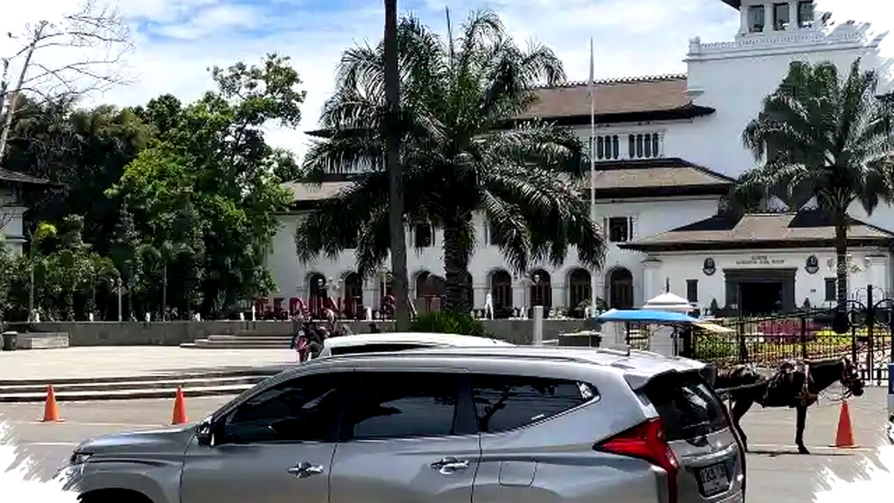 Mitsubishi Pajero Sport SUV Tangguh Dari Pikap Legendaris, Mesin Diesel Canggih Dengan Performa dan Efisiensi Maksimal Mitsubishi Pajero Sport SUV Tangguh Dari Pikap Legendaris, Mesin Diesel Canggih Dengan Performa dan Efisiensi Maksimal