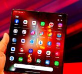 Motorola Razr Fold Vs Razr Ultra 2026, Saat Kamera dan Baterai Bentrok dengan Ringkasnya Flip