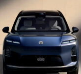 NIO ES8 Tak Tergoyahkan, Penjualannya di Februari 2026 Lampaui Gabungan Empat Rival