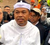 Pajak Jabar Melonjak Tiga Kali Lipat, Dedi Mulyadi Gaspol Perbaiki Jalan dan Saluran Air Pajak Jabar Melonjak Tiga Kali Lipat, Dedi Mulyadi Gaspol Perbaiki Jalan dan Saluran Air