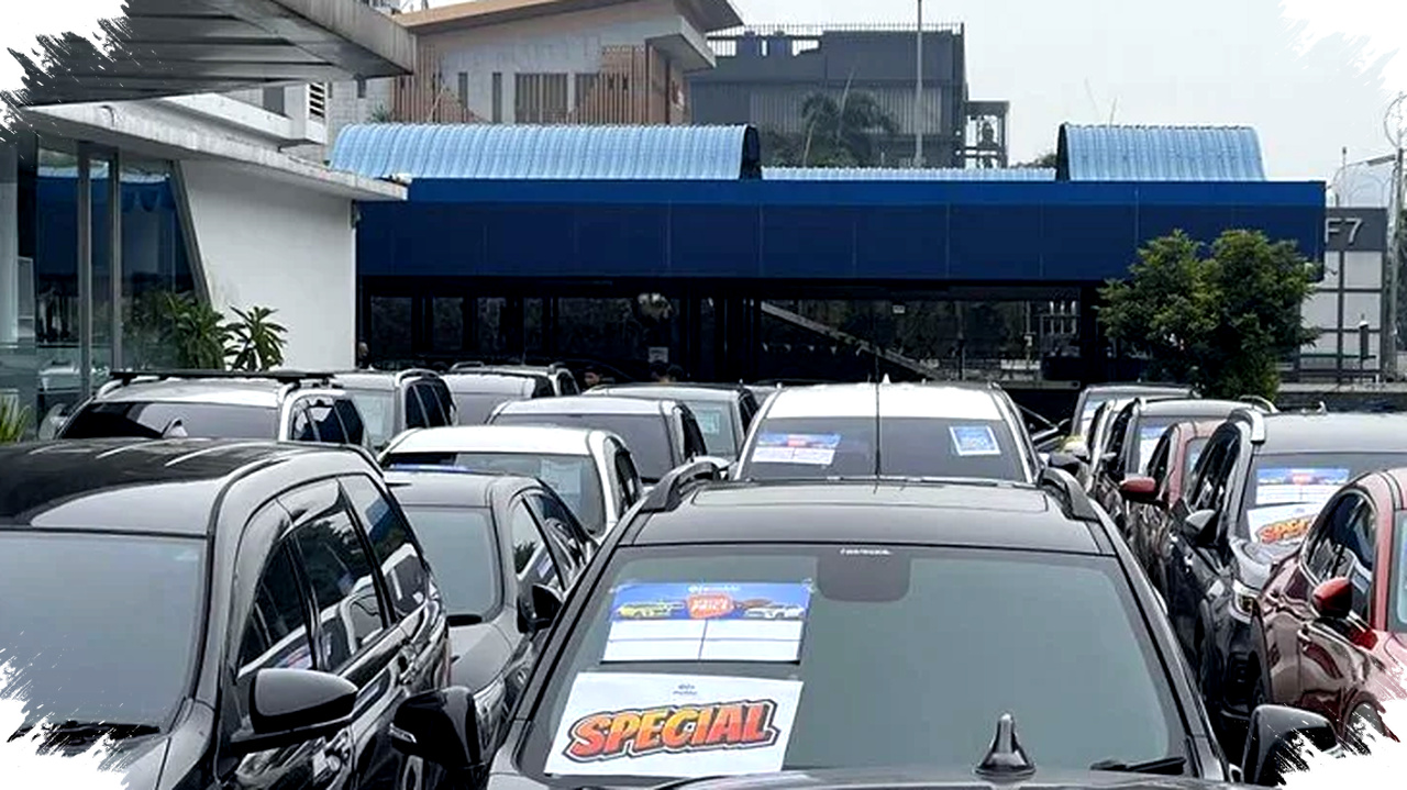 Permintaan Mobil Bekas Meroket Jelang Lebaran 2026, Diskon Fantastis Jadi Kunci Persaingan Sengit Pasar Otomotif Permintaan Mobil Bekas Meroket Jelang Lebaran 2026, Diskon Fantastis Jadi Kunci Persaingan Sengit Pasar Otomotif