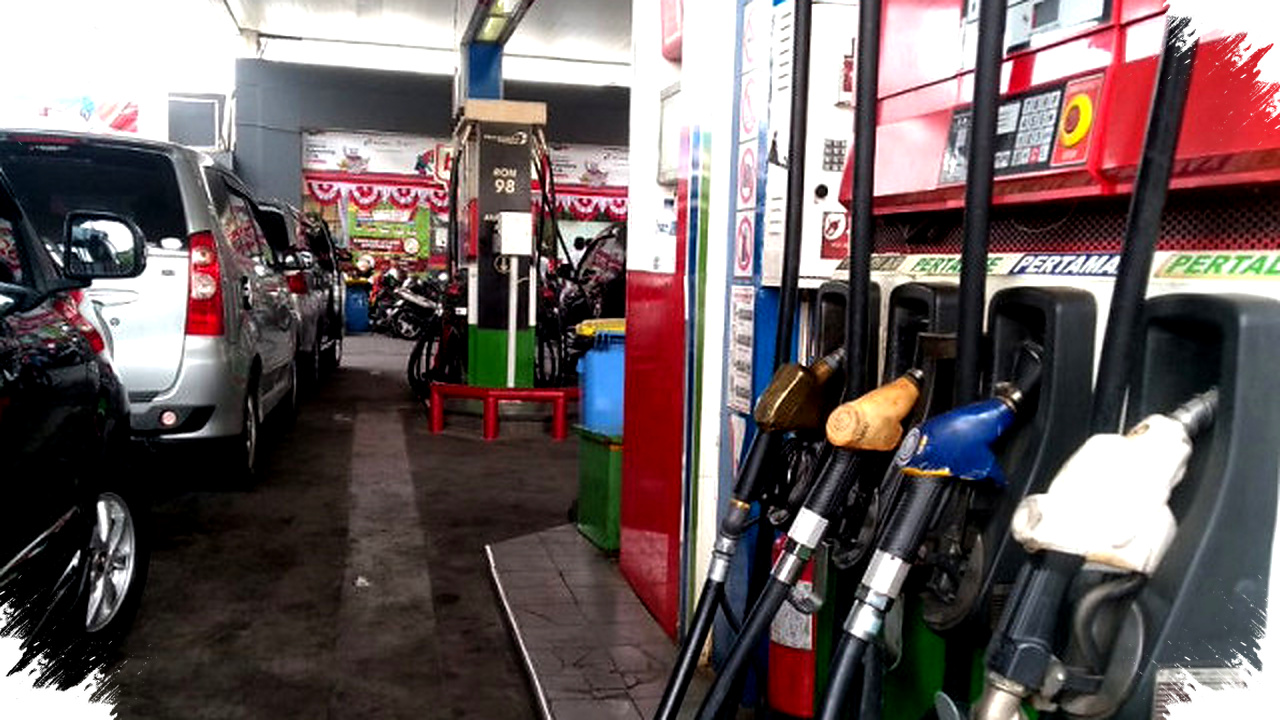 Pertamina Potong Rp300 Per Liter Untuk Pertamax Dan Dex, Hanya Lewat MyPertamina Pertamina Potong Rp300 Per Liter Untuk Pertamax Dan Dex, Hanya Lewat MyPertamina
