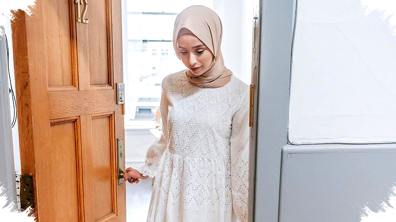 Pertanyaan Sensitif Bisa Menghancurkan Kebahagiaan Lebaran, Ini 12 Strategi Kuat Mental untuk Menahan Tekanan! Pertanyaan Sensitif Bisa Menghancurkan Kebahagiaan Lebaran, Ini 12 Strategi Kuat Mental untuk Menahan Tekanan!