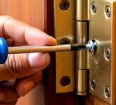 Pintu Berdecit Tak Harus Ganti Engsel, 6 Cara Sederhana Ini Bisa Langsung Bungkam Bunyi