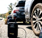 Pompa Ban Sekaligus Cas HP 22.5W, Satu Alat yang Bisa Menentukan Aman Tidaknya Mudik