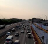Puncak Mudik Meledak di Cikampek Utama, 387.451 Kendaraan Dipaksa One Way Nasional