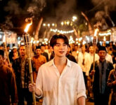 Rahasia Edit Foto Pawai Obor Ramadan Agar Terlihat Sinematik, Unlock Nuansa Malam Yang Hidup Dengan Prompt Gemini AI Rahasia Edit Foto Pawai Obor Ramadan Agar Terlihat Sinematik, Unlock Nuansa Malam Yang Hidup Dengan Prompt Gemini AI