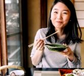 Rahasia Kulit Awet Muda Terbongkar, 5 Makanan Ampuh Lawan Penuaan dari Dalam! Rahasia Kulit Awet Muda Terbongkar, 5 Makanan Ampuh Lawan Penuaan dari Dalam!