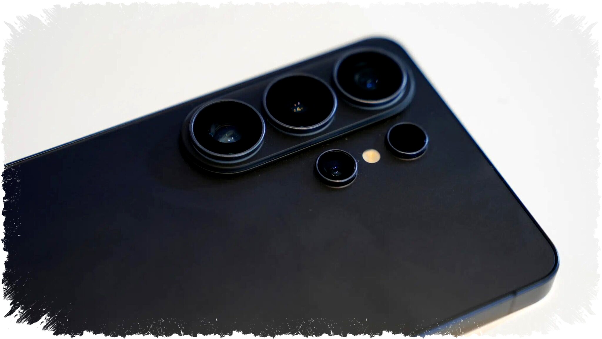 Rahasia di Balik Kamera Periskop 5X Galaxy S26 Ultra, Zoom Makin Tajam tapi Macro Sulit Dicapai