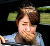 Saat Layar Memicu Mual, Aktifkan Vehicle Motion Cues di iPhone Sebelum Perjalanan Jauh