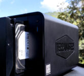 Siap Tinggalkan Synology, NAS 2-Bay TerraMaster Ini Turun ke Harga Terendahnya