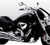 Suzuki Boulevard M109R Hadir Jadi Ancaman Serius Harley-Davidson, Cruiser 1783cc Berperforma 128 DK dengan Harga Bersaing