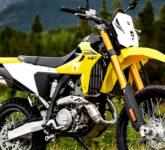 Suzuki DR Z4S Guncang Kelas Moge Dual Purpose Indonesia, Ancaman Serius Buat Kompetitor dengan Mesin 398cc dan Fitur ABS Canggih