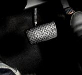 Tesla Lolos dari Recall 2 Juta Mobil, NHTSA Tegaskan Fitur Satu Pedal Bukan Cacat