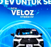 Toyota Kirim 900 Unit Veloz HEV Jelang Lebaran, Tantangan Memenuhi Pesanan Ribuan Konsumen Hybrid Toyota Kirim 900 Unit Veloz HEV Jelang Lebaran, Tantangan Memenuhi Pesanan Ribuan Konsumen Hybrid