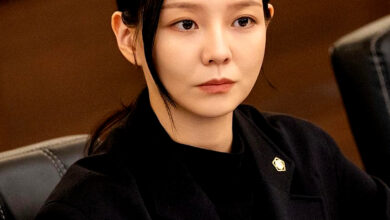 Transformasi Dramatis Esom di Phantom Lawyer, Pengacara Tangguh yang Bela Keadilan Arwah di Dunia Drakor