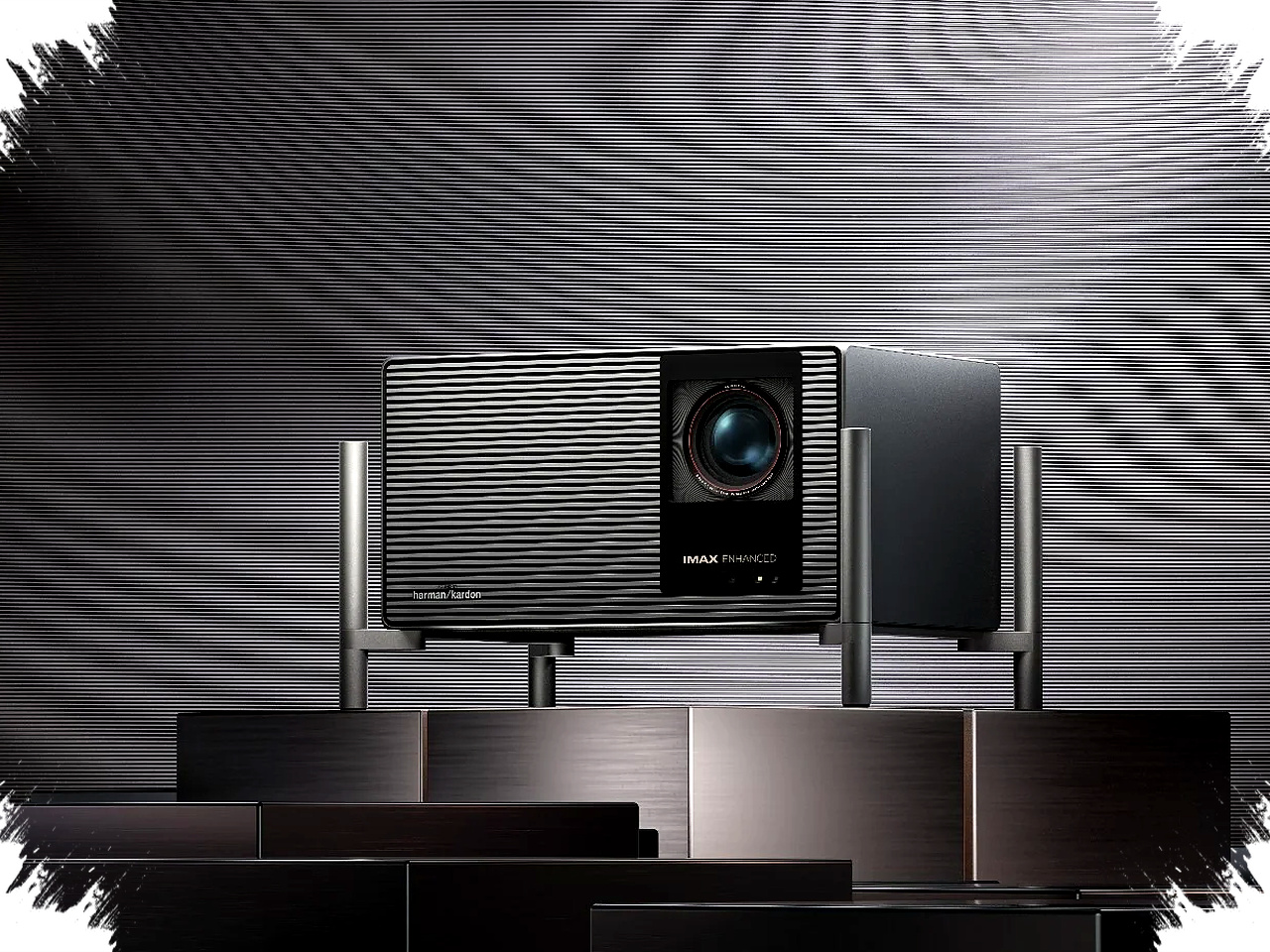 XGIMI TITAN Noir 4K Muncul Buat Bioskop Rumah Naik Kelas, 7.000 Lumens dan HDR Siap Menggoda XGIMI TITAN Noir 4K Muncul Buat Bioskop Rumah Naik Kelas, 7.000 Lumens dan HDR Siap Menggoda