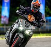 Yamaha Aerox Alpha vs Honda Vario 160, Saat Torsi dan Kepraktisan Menentukan Pilihan