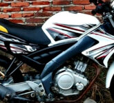 Yamaha Vixion Old Motor Sport 150cc Injeksi Pertama di Indonesia, Harga Bekas Terjangkau Performa Tangguh dan Desain Ikonik Masih Digemari Yamaha Vixion Old Motor Sport 150cc Injeksi Pertama di Indonesia, Harga Bekas Terjangkau Performa Tangguh dan Desain Ikonik Masih Digemari