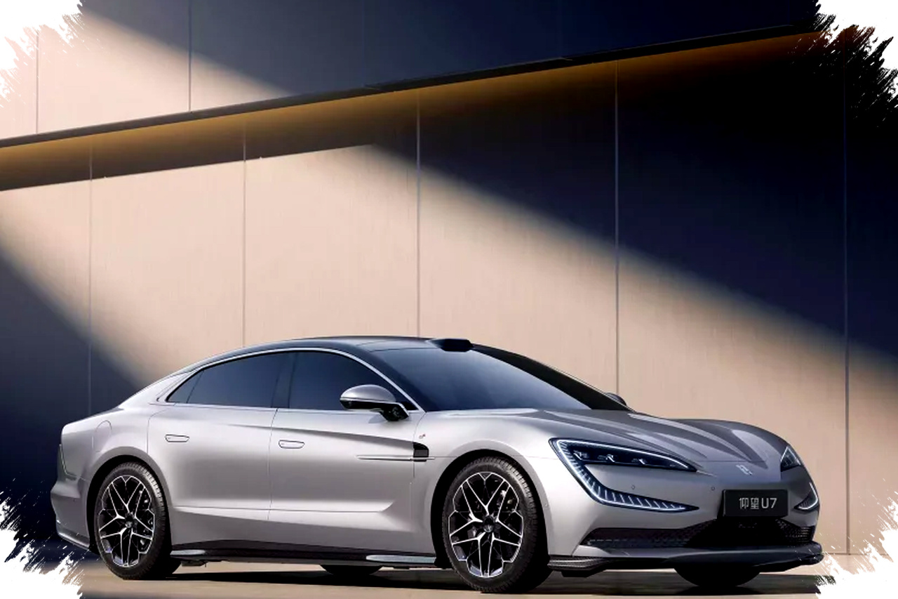 Yangwang U7 Resmi Meluncur Dengan Teknologi Quad-Motor 1.000 kW, Sedan EV Mewah BYD Tembus Jarak Fantastis 1.006 Km Sekali Isi! Yangwang U7 Resmi Meluncur Dengan Teknologi Quad-Motor 1.000 kW, Sedan EV Mewah BYD Tembus Jarak Fantastis 1.006 Km Sekali Isi!