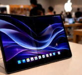 iPhone Fold Muncul Bareng iPhone 18 Pro, Tapi Pengiriman Bisa Molor?